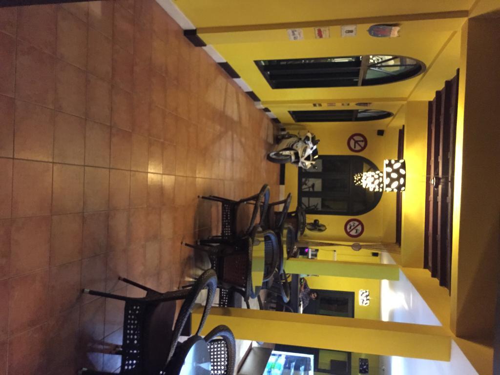 Elphinstone Residency Bed & Breakfast Kochi Bagian luar foto