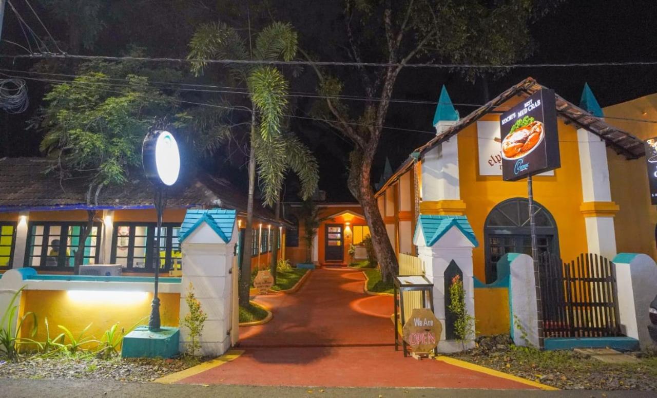 Elphinstone Residency Bed & Breakfast Kochi Bagian luar foto