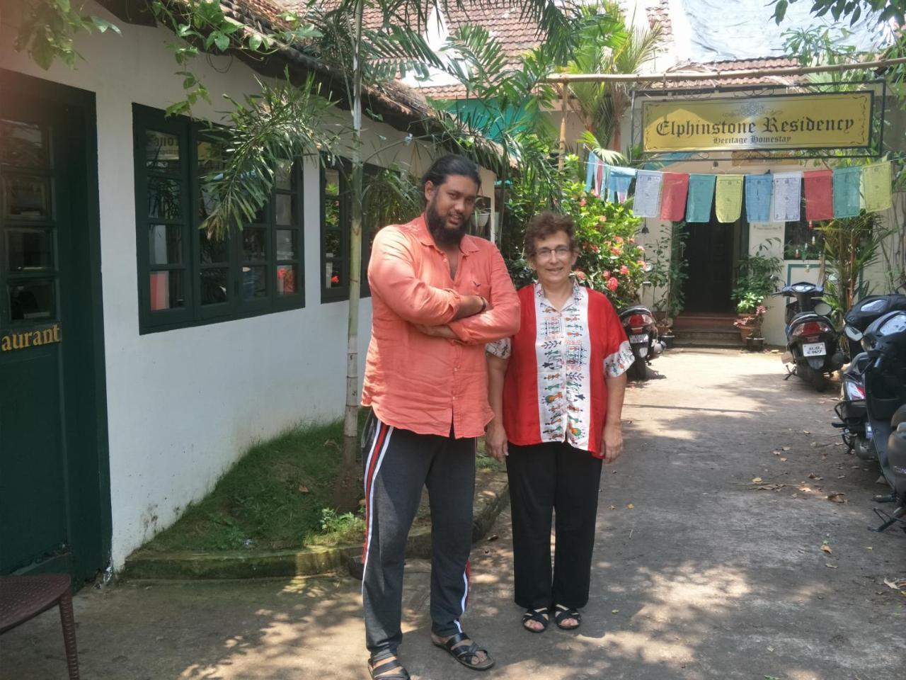 Elphinstone Residency Bed & Breakfast Kochi Bagian luar foto