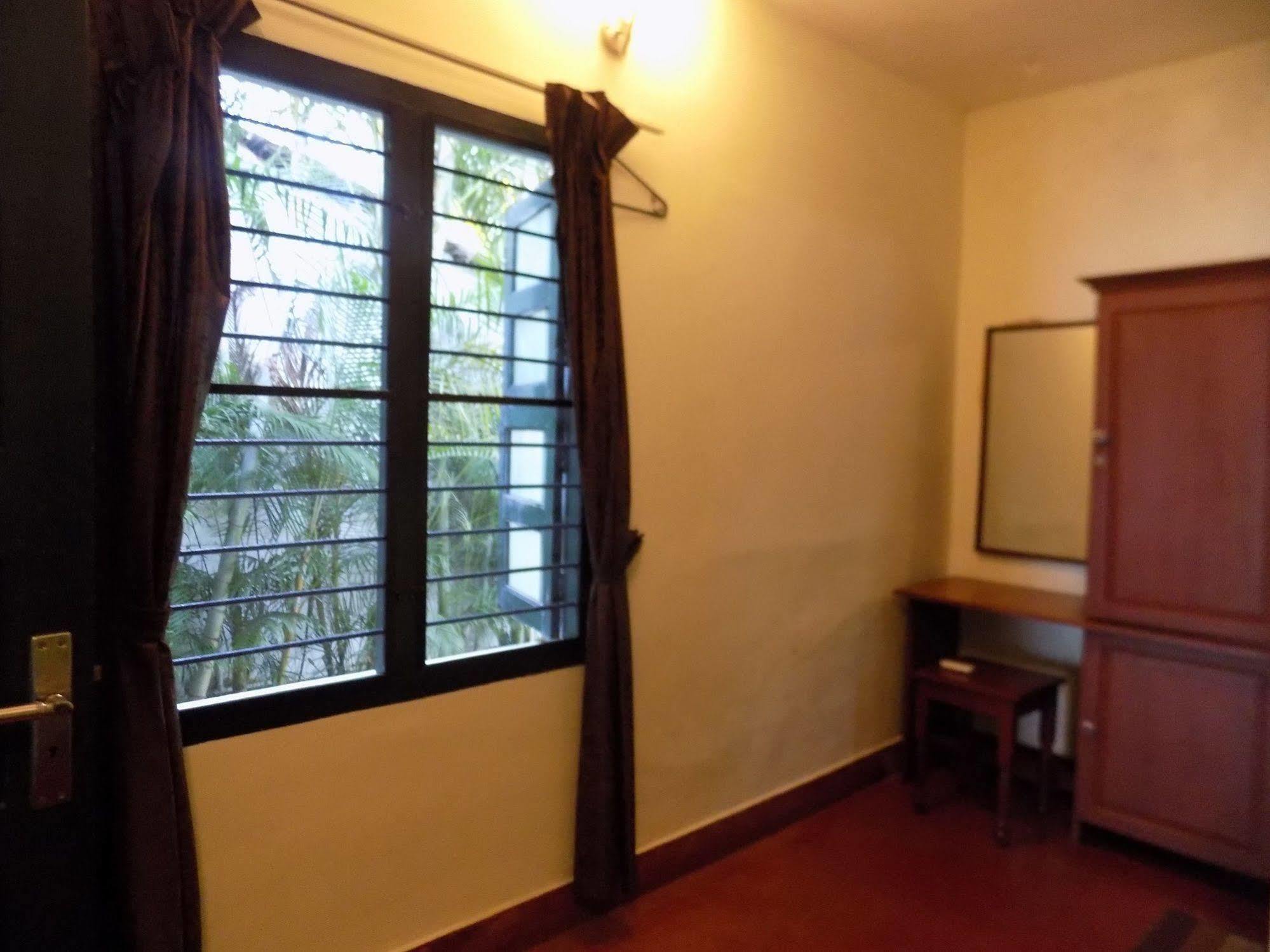 Elphinstone Residency Bed & Breakfast Kochi Bagian luar foto