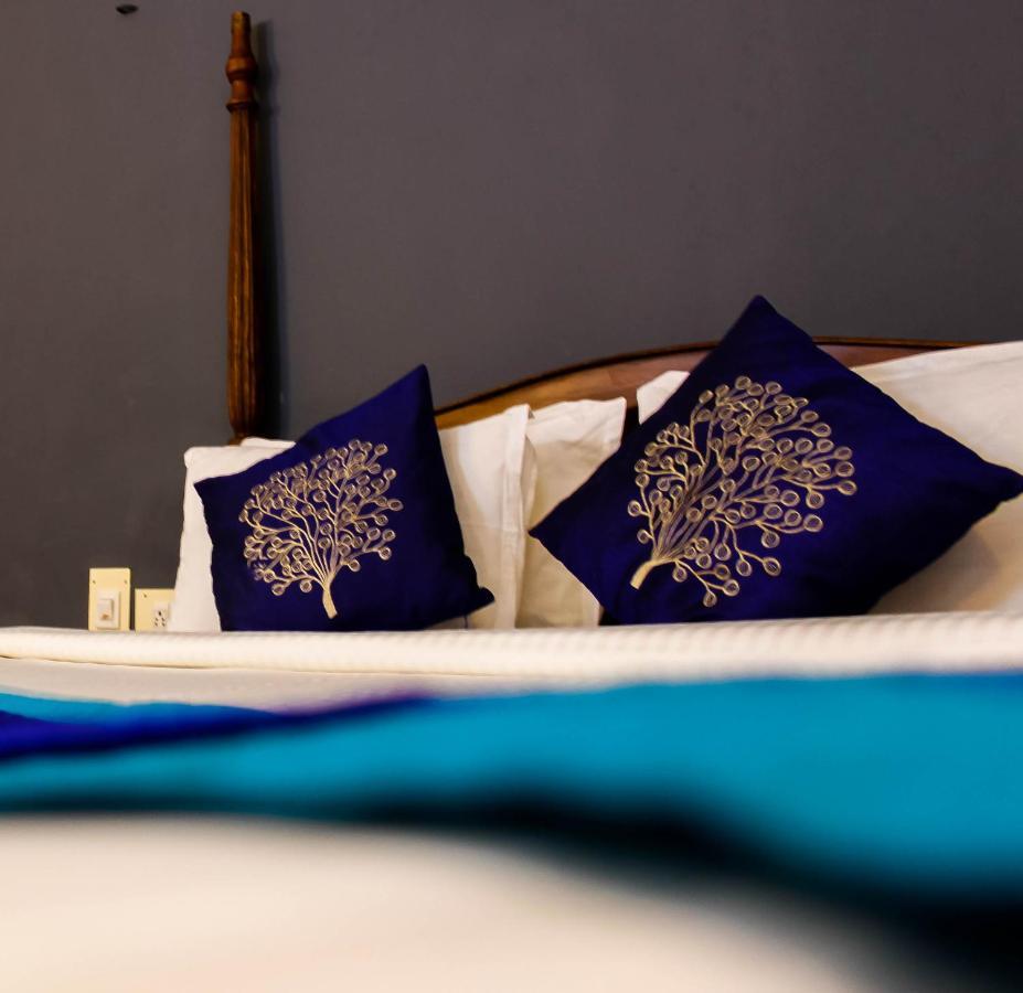 Elphinstone Residency Bed & Breakfast Kochi Bagian luar foto
