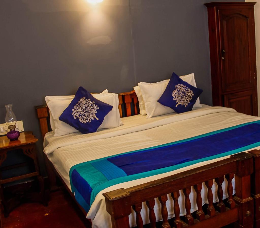 Elphinstone Residency Bed & Breakfast Kochi Bagian luar foto